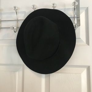 NWT black fedora